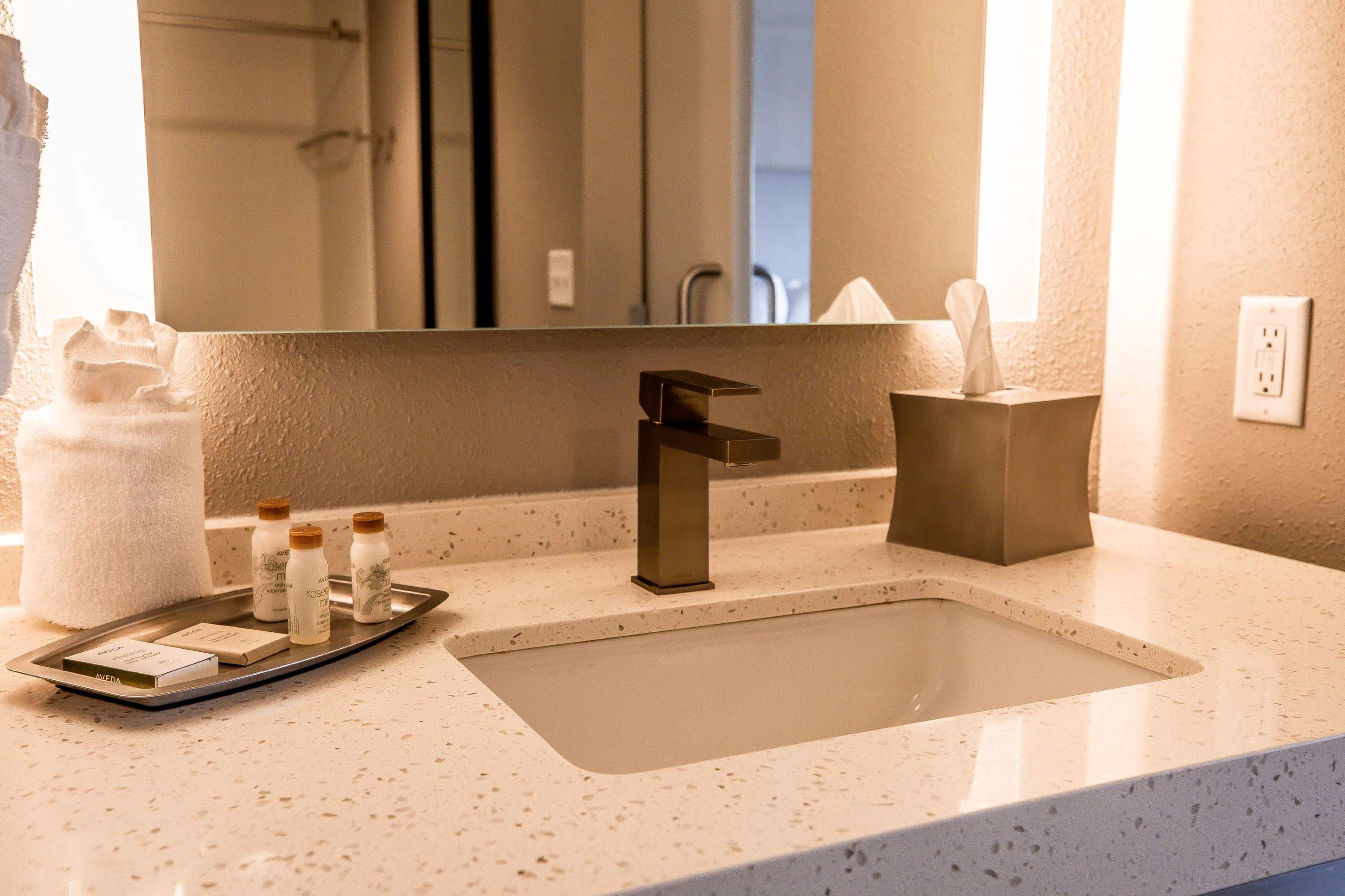 Hotel Indigo Harrisburg - Hershey By Ihg Zewnętrze zdjęcie